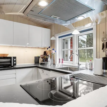 Beautiful In Nexo With Kitchen * Vester Somarken